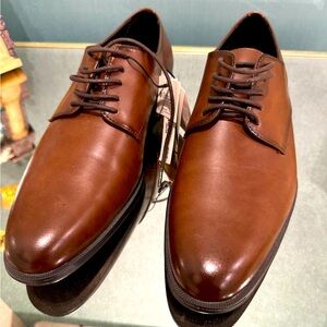 Zara brand mens shoes in size 9. Brand New.